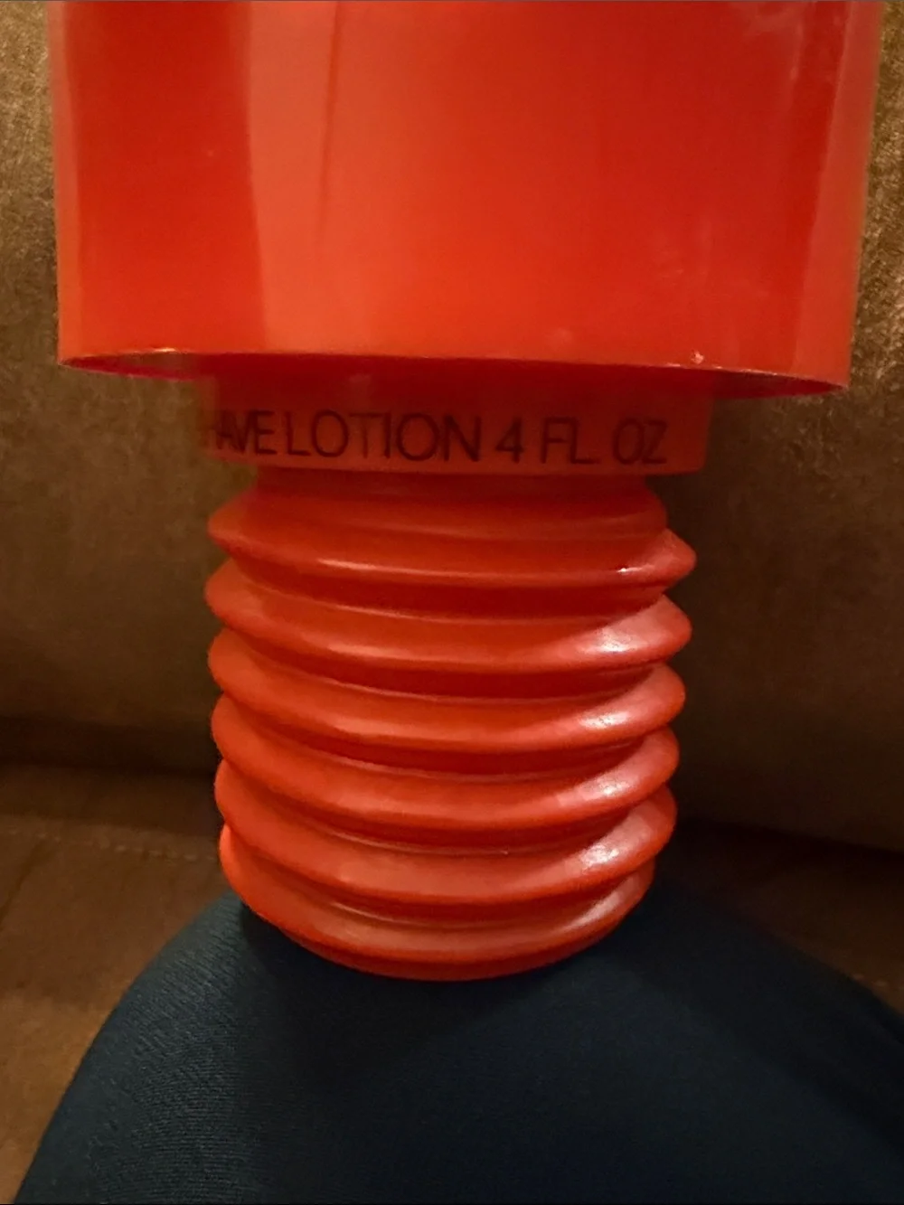 Bright Red Plastic Bottle Cap/Plug